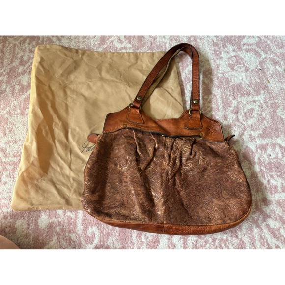 Patricia Nash Handbags - Patricia Nash Tan Leather Metallic Paisley Embossed Hobo Shoulder Bag‎ Tote
